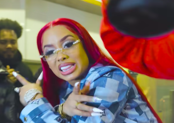 nefernici's tweet photo. Let me be clear: @DreamDoll been nice since I heard "Team Dream" ...but when she said "water on the wrist let the diamonds just sink in em" ππ₯ whew! Line after line was ill. πππππ #DifferentFreestyle https://t.co/jBjblQKiG5