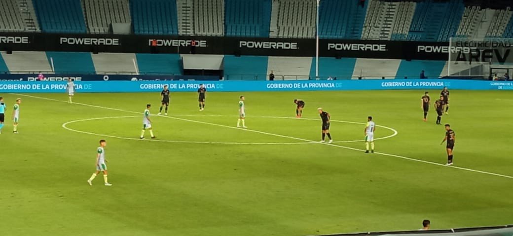 11’ST GOOOL de la #Academia. Debut y festejo para Copetti reporta @El_Frans. #Racing 1 vs #Aldosivi 1 https://t.co/hdHH9q3aL5