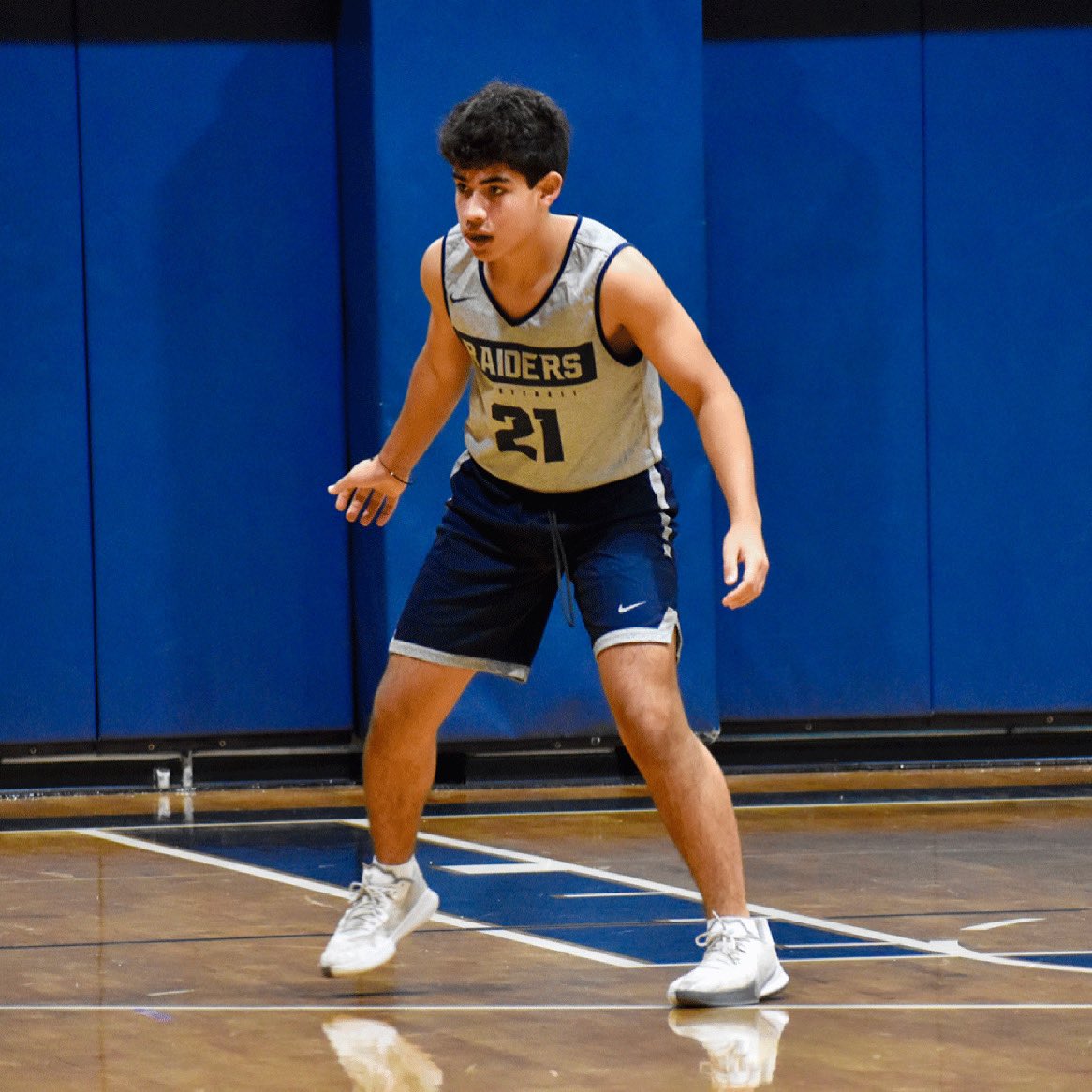Marcelo Miranda ‘25 is a multi-sport athlete and is looked to as a leader by his teammates and coaches. Visit gulliver.life/miranda to learn about his Gulliver journey, who he looks up to, what he’s most looking forward to about high school, and more. #GulliverPride