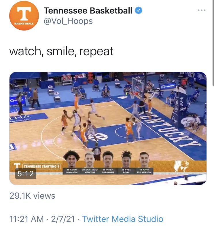 KyleTuckerCBB's tweet photo. UK and UT official accounts have declared rivalry war. https://t.co/h0h5J8es6k