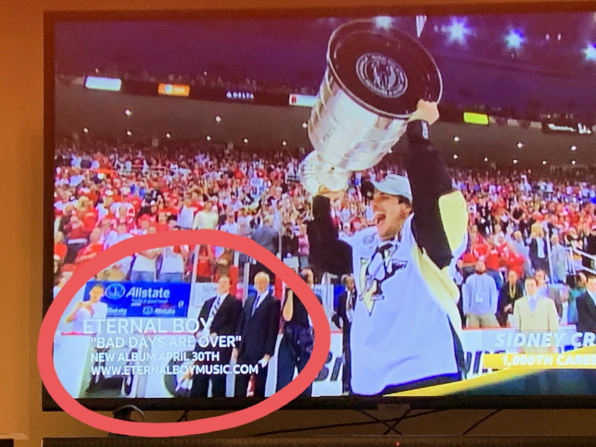 Check out @EternalBoyMusic on <a href="/penguins/">Pittsburgh Penguins</a> broadcast. 

Pre-pandemic we had a really fun show at <a href="/slashrundc/">Slash Run</a> a while ago

#punk #punkrock #dc #pittsburgh #dcdiy