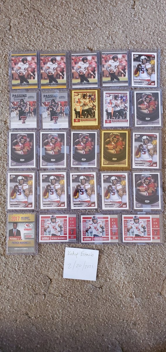 RT @tombradycollect: For sale patrick mahomes rookie lot $850 shipped obo
@HobbyConnector https://t.co/pyfr9StoXa