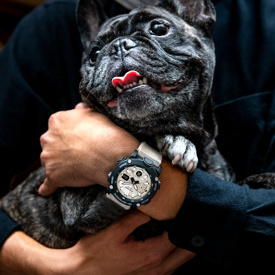 GShockBrasil's tweet photo. Marble Series chegou com muito estilo em uma estampa mesclada que remete a mármore, combinando a tonalidade na pulseira e no mostrador. O que achou deste Carbon GA-2000 nessa nova cor? https://t.co/g1c8a9ln2o #GShock #GShockBrasil #GM2000WM1A #MarbleSeries #GShockMarble https://t.co/dtHd3mGgQ8