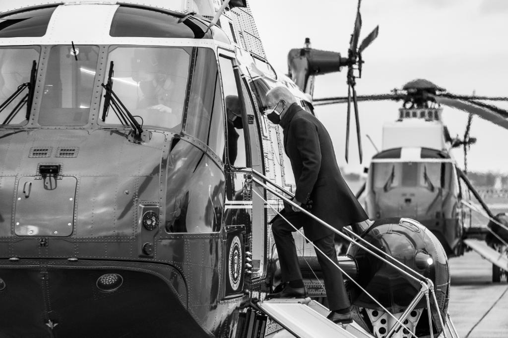 President Biden boards Marine One