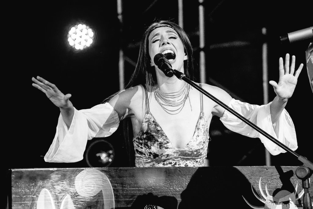 Ayer en la final de #tigosounds apoyando al #Teamindie 
<a href="/Tigo_GT/">Tigo Guatemala</a>