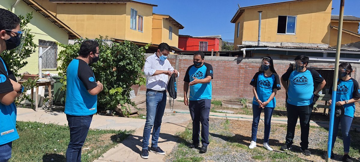 Hoy en la Clausura del Proyecto #Caleb2021 de los Jovenes de la Iglesia Adventista de Melipilla - Chile, nos visito el Alcalde de la comuna, don Ivan Campos, agradeciendo la labor realizada durante esta semana en el Condominio de Viviendas del Adulto Mayor.
#Llegolahora