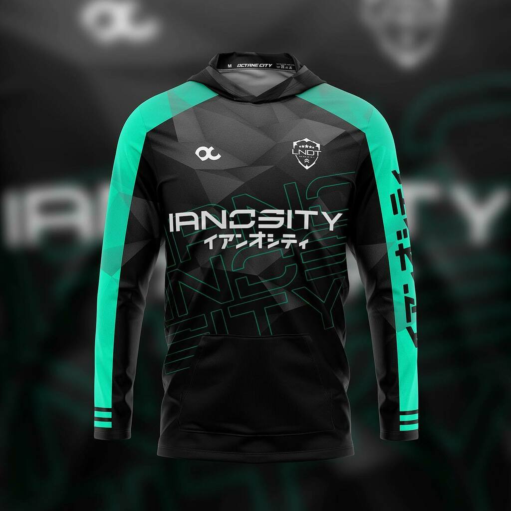 Futuristic designs in the lab with <a href="/ianosity/">Ianosity</a> check out the full collection out today! ☄️
ianosity.octane.city
.
.
#gaming #lifestyle #esports #streaming #twitch #twitter #love #japanese #japan #hoodie #ianosity #octane #city #beautiful #amazing #twit… instagr.am/p/CLiKqo2FuFB/