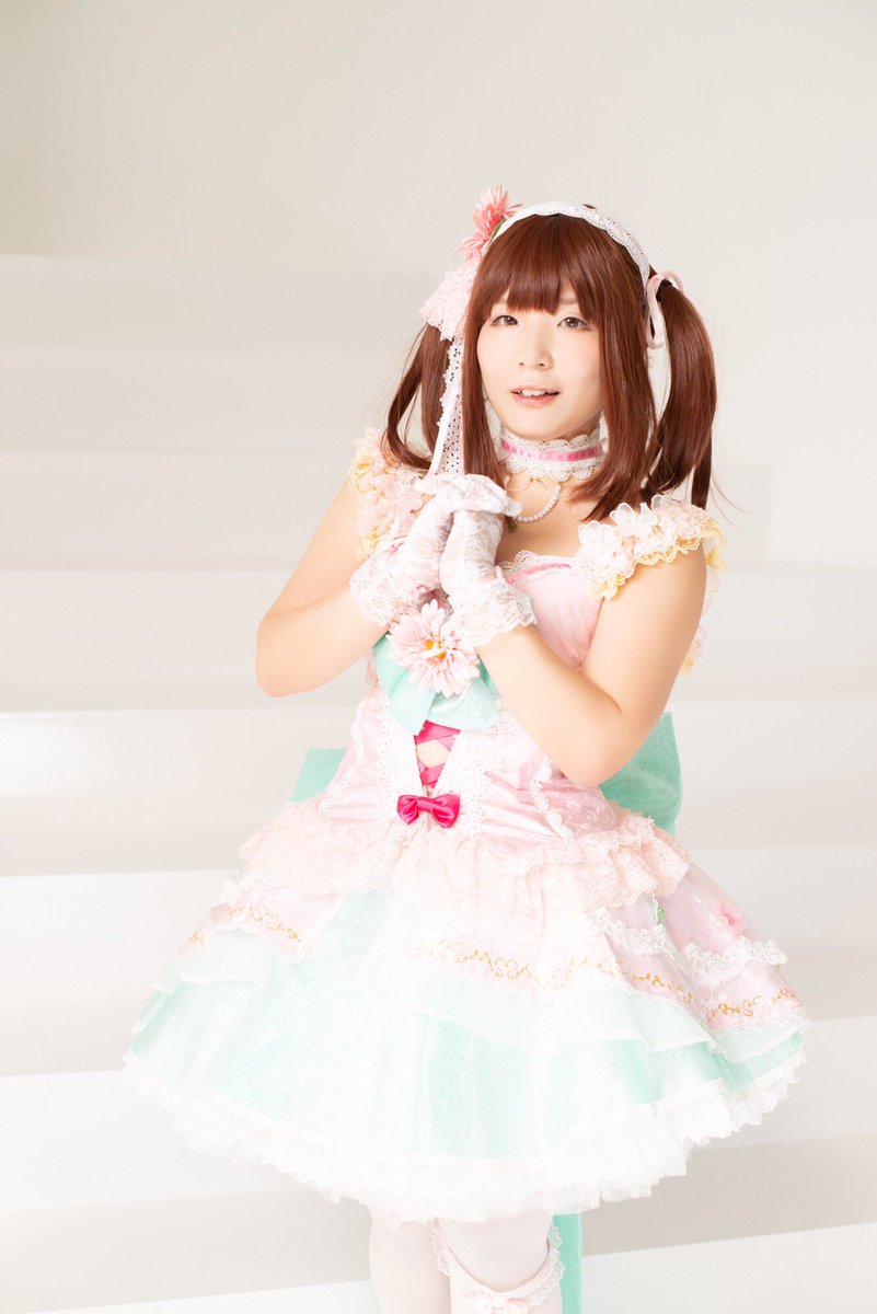omochasan's tweet photo. #コスプレ

メロディが想いを繋いでくれますように

［ホワイト・ハピネス］緒方智絵里+
Photo:@marudenanase 
Studio:@studio_quartz https://t.co/fgCrJKS3p7