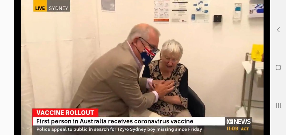 PeterWMurphy1's tweet image. The PM insists an elderly lady "give the V for vaccine". She struggles to do so, having to hold her right hand in position. When she reverses it for comfort, the PM grabs her hands, w/o warning or permission, to stop her. Her face says it all. Who behaves this way?! 😖😠 #auspol