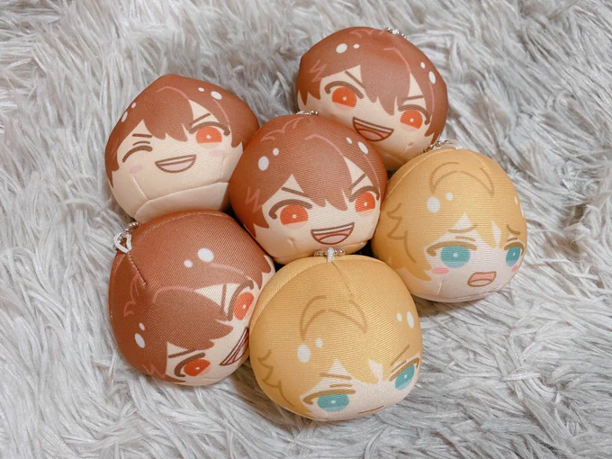 ニューみどりまんかわいい…
キリッとしたやつがズ!!ぽいけど特典の顔はいつものみどりってかんじなのいい 