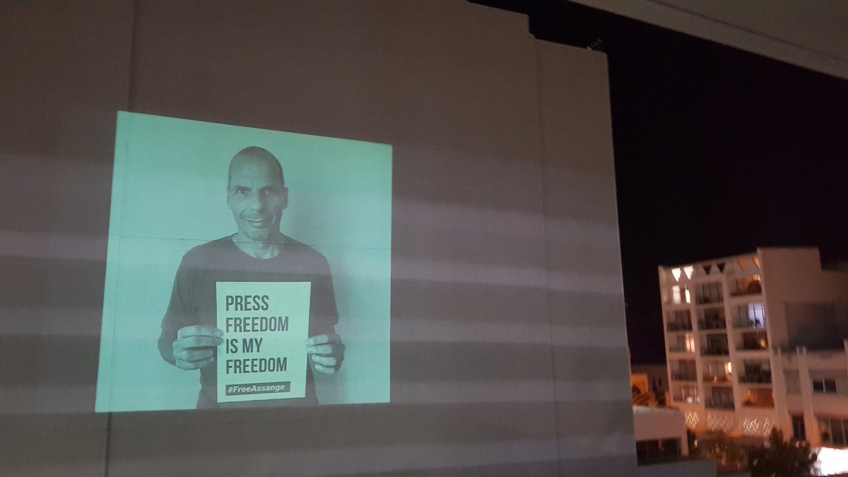 FreeAssange111's tweet photo. #FreeAssange Perth Light Projections - see next tweet for videos https://t.co/oj1sWzOih9