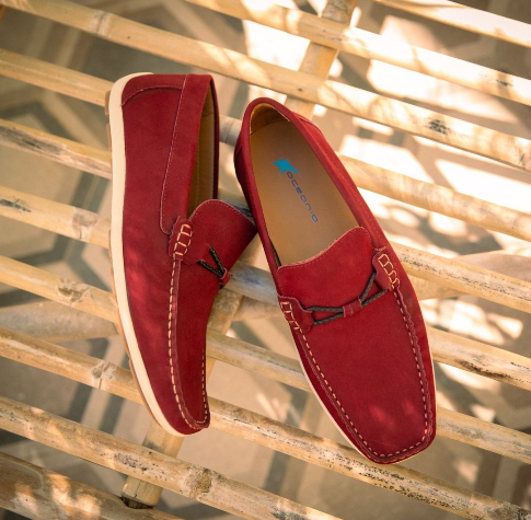 ShoesBrandy's tweet photo. @brandysshoes
.
..
...
Nautical vibes ⚓
#florsheim #trendyhoes #boatshoes
#brandysshoes #NewCollection #SS20 #shoeslove #womensshoes #mensshoes #StyleAndSubstance #buynow #onlineshopping 
Shop online at https://t.co/T00IVPXcup or visit us at pompano beach FL 33062 Miami Florida https://t.co/41hyb7rhAX