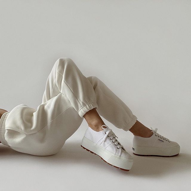 Superga_Chile's tweet image. Las nuevas Superga TANK 2790 marcarán tu propio estilo✨

Encuentra este modelo y mucho más en Superga.cl👈🏻

#SupergaLovers #Superga