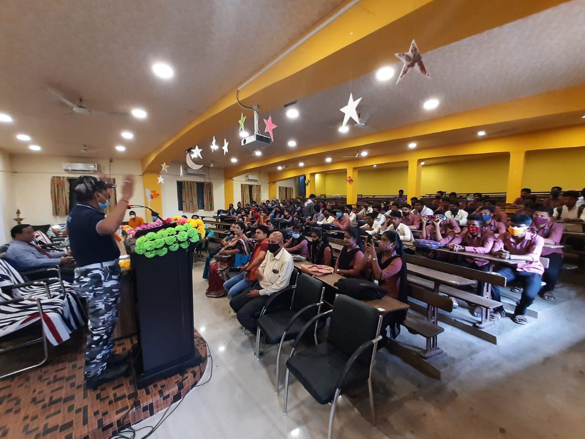 cfo_odisha's tweet photo. Instilling a sense of safety in students. talking on "Disaster Management "in a training program at Salipur College on 20/2/21.@DGFS_HGs_CD @homeodisha @SRC_Odisha https://t.co/Uw6zqsI6DB