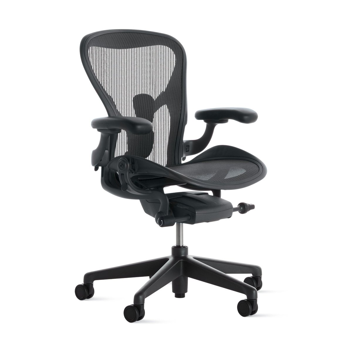 _dgng's tweet image. 1/ 사무용 의자로 허먼밀러 에어론을 추천. 공중에 떠 있는 느낌의 편안함과 오랫동안 앉아 있어도 땀이 차거나 엉덩이가 체중에 짓눌린 느낌이 덜하다. 특히 허리 받침을 통해 바른 자세를 유지할 수 있는데, 누가 허리에 손을 대어주는 느낌. 잠깐 앉아보면 “좀 편한데, 이게 150만 원이나 해?”라고