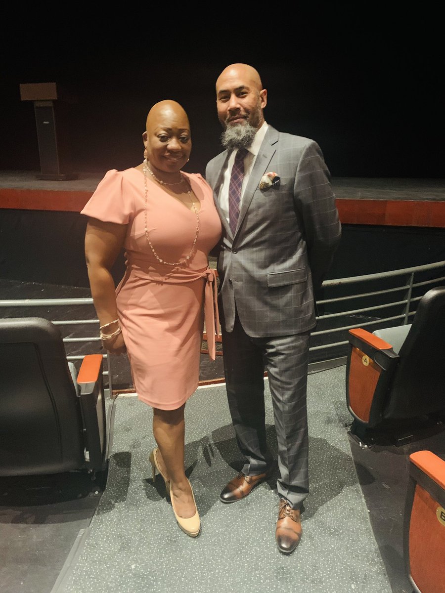 AACFRalWake's tweet image. 👏🏽👏🏽👏🏽 Awesome shots! Another round of behind-the-scene pics from our very 1st “Virtual Celebration of Black History”... A true #BlackHistoryMoment ✊🏾