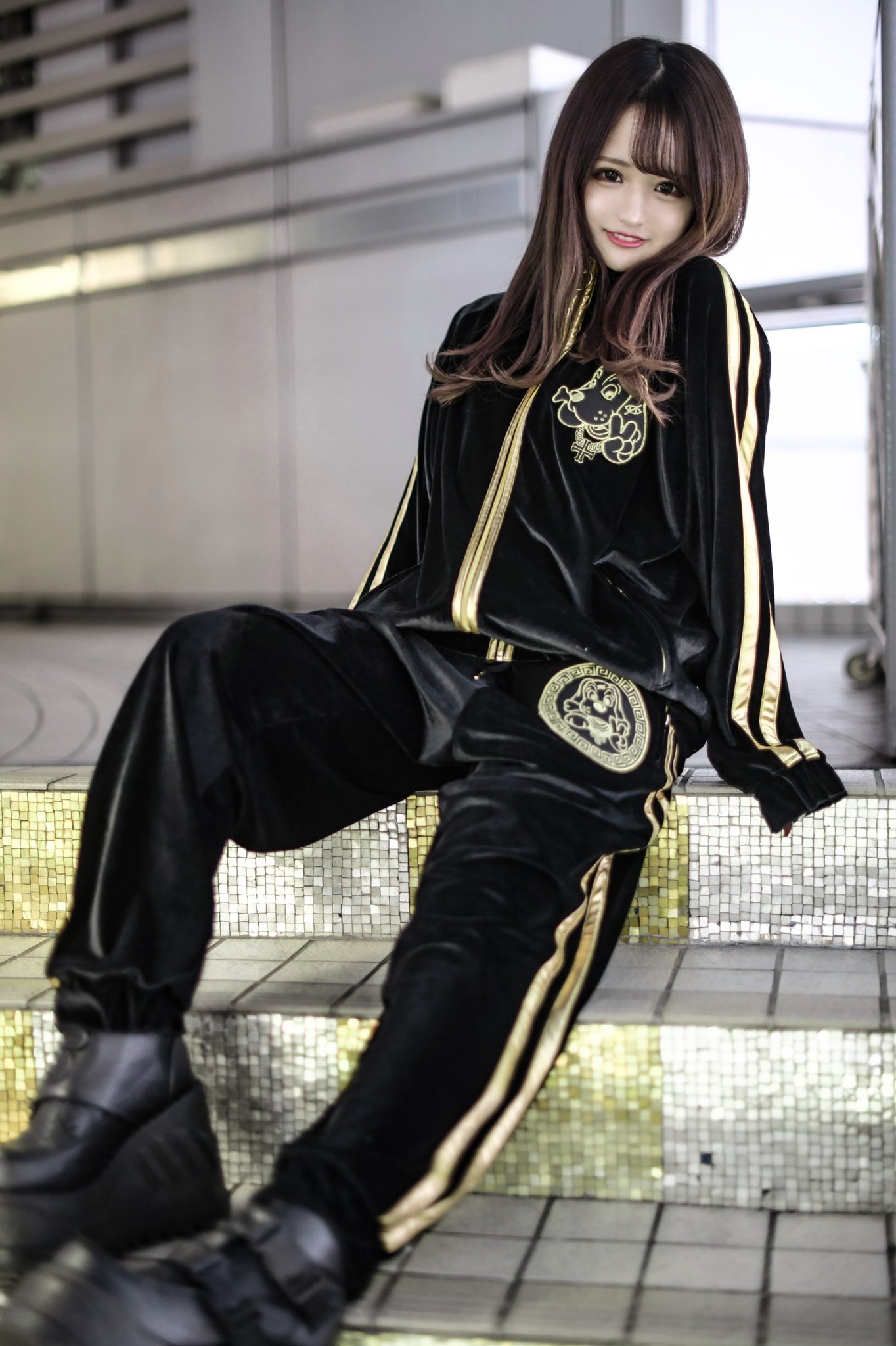 ガルフィーkry xrn ベロアジャージセットアップ