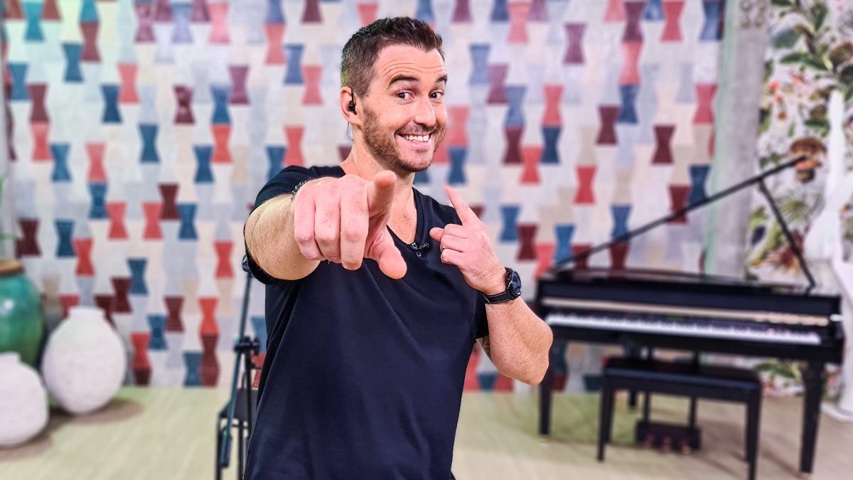 expressoshow's tweet photo. Good morning!
If you had one piece of advice or encouragement for the #MatricClassOf2020 as they enter adulthood, what would it be? #ExpressoShow https://t.co/cDEDKZVGqP