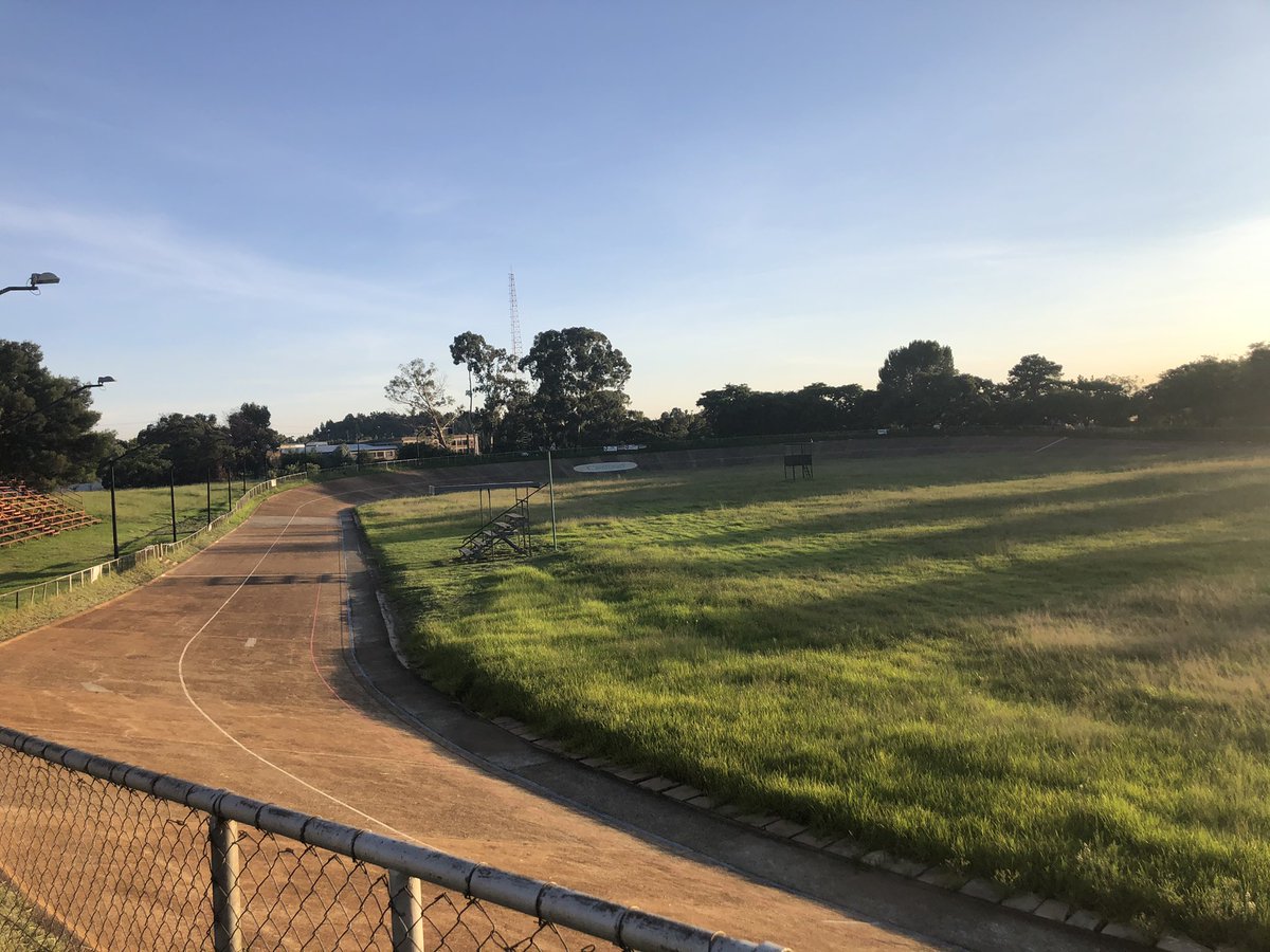 jezza_10's tweet photo. Working on some standing start match sprints at the track yesterday morning https://t.co/ShRJye7rE6