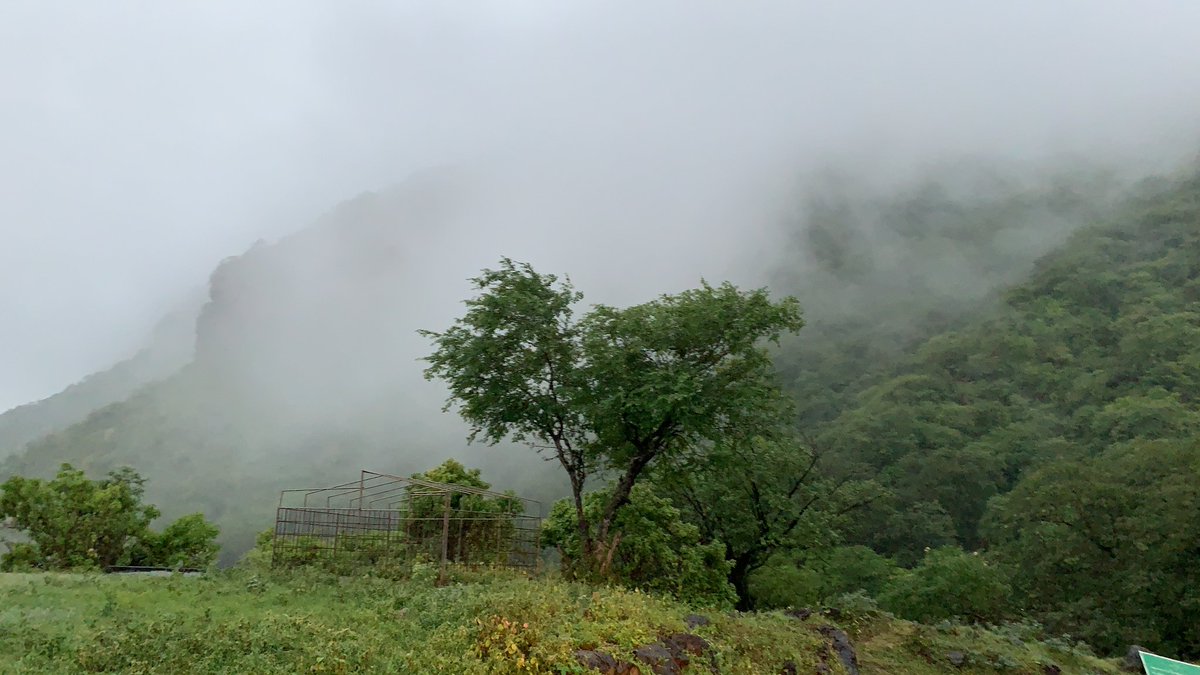 #نقل_تبعيه_سهل_ظفار10

اللهم اكرمنــــا بالحكمة و الصبر...