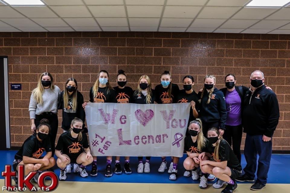 coachmurphyvahs's tweet photo. Being able to go State with my daughter on the team makes it even more https://t.co/djCnsnj6yA’s been a tough mental health yr in the Murphy household. Losing Brian’s dad&amp;
my mom battling terminal cancer its been rough. My heart is full w/ all the love &amp;support❤️my wildcat family https://t.co/LrMS4ROoSp