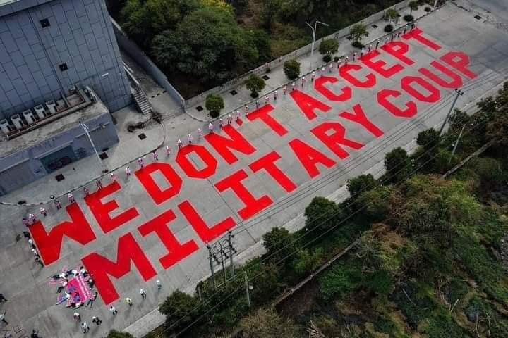 Mandalay coming back strong on the morning after the brutal gunshots &amp; crackdown on peaceful protestors. We stand with Mandalay! ✊️ 

No turning back.  #whatshappeninginMyanmar