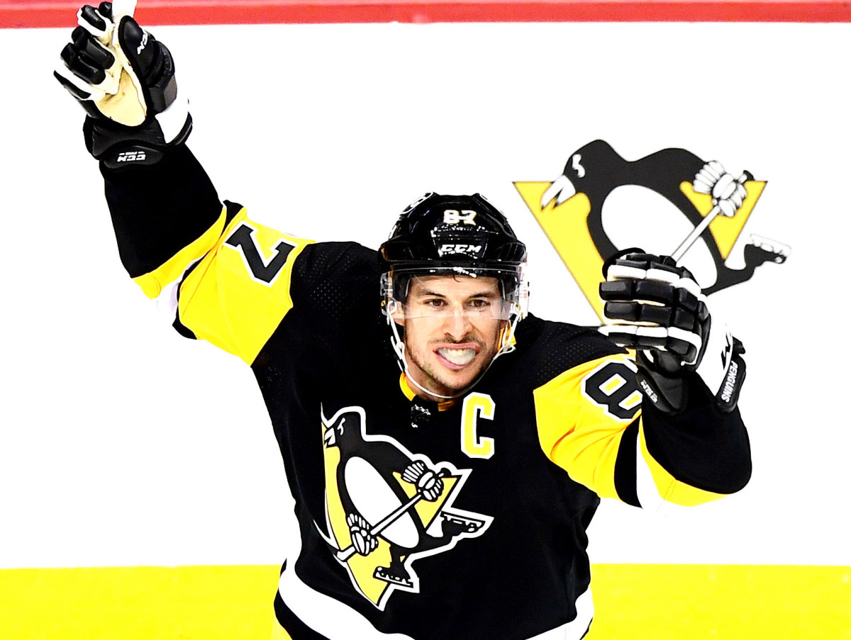 Sidney Crosby propels Penguins past Islanders in his 1,000th game. trib.al/...