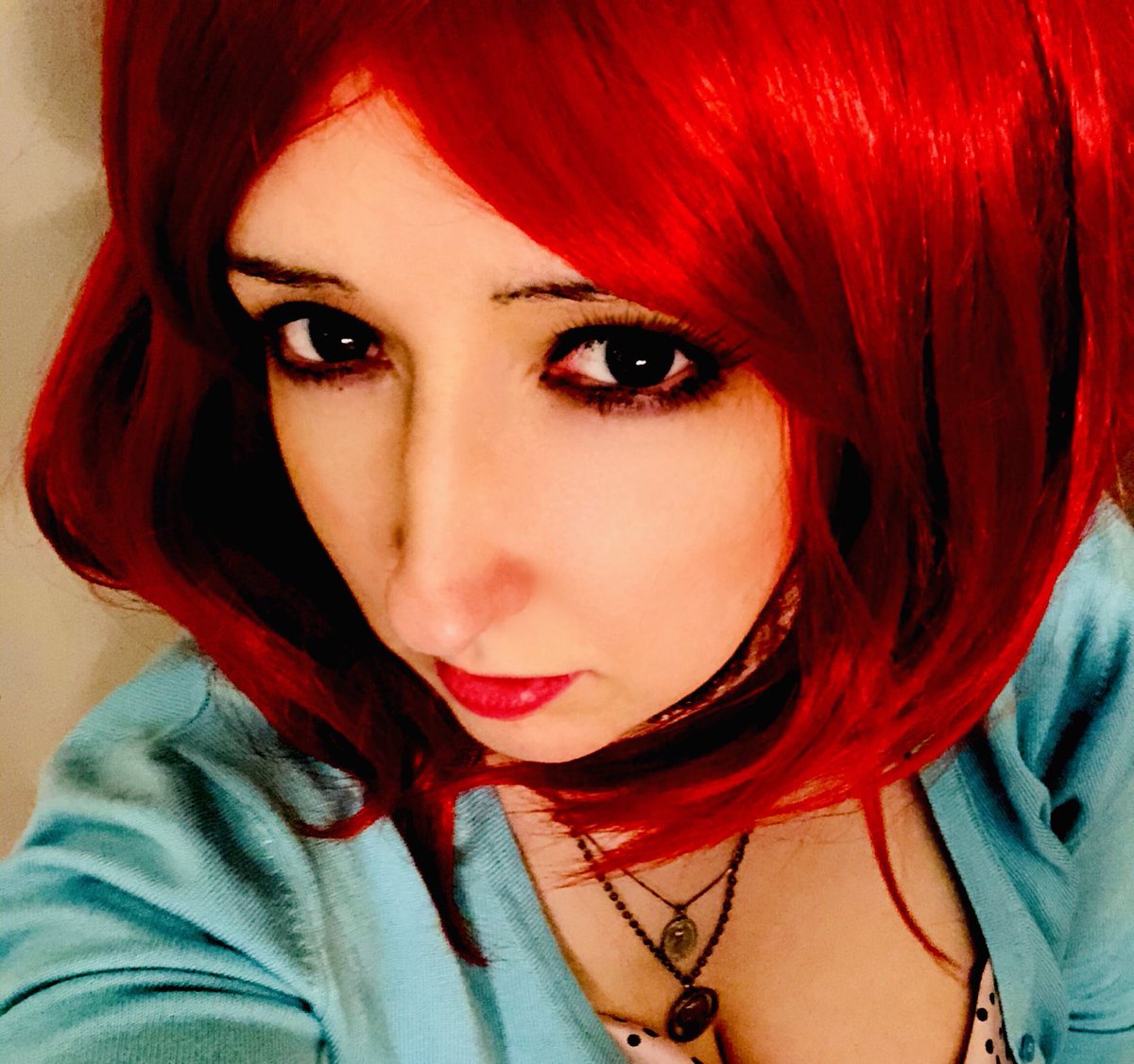 ReEntertains's tweet image. That bright #red #wig. #redhead #ginger #wigs #fashion #model #modeling #acting #actress #entertainment #pose #photo #selfie