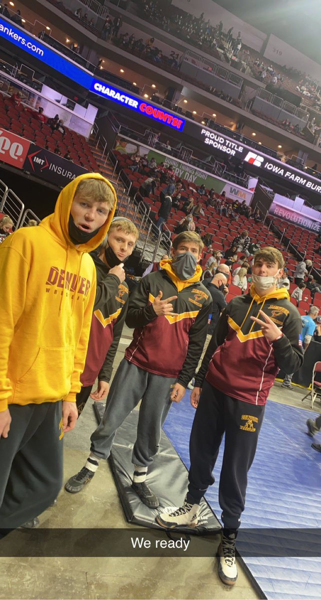 CoachSchmalen's tweet photo. What a great year by the whole Denver Wrestling team! Finished the season with two placers! Ben Foelske and Brooks Meyer both with 5th place finishes! Great way to finish their careers! Congratulations to them and the whole team! Pumped for next year! 💪💪🤼🌪 https://t.co/r9c9ExmI9b