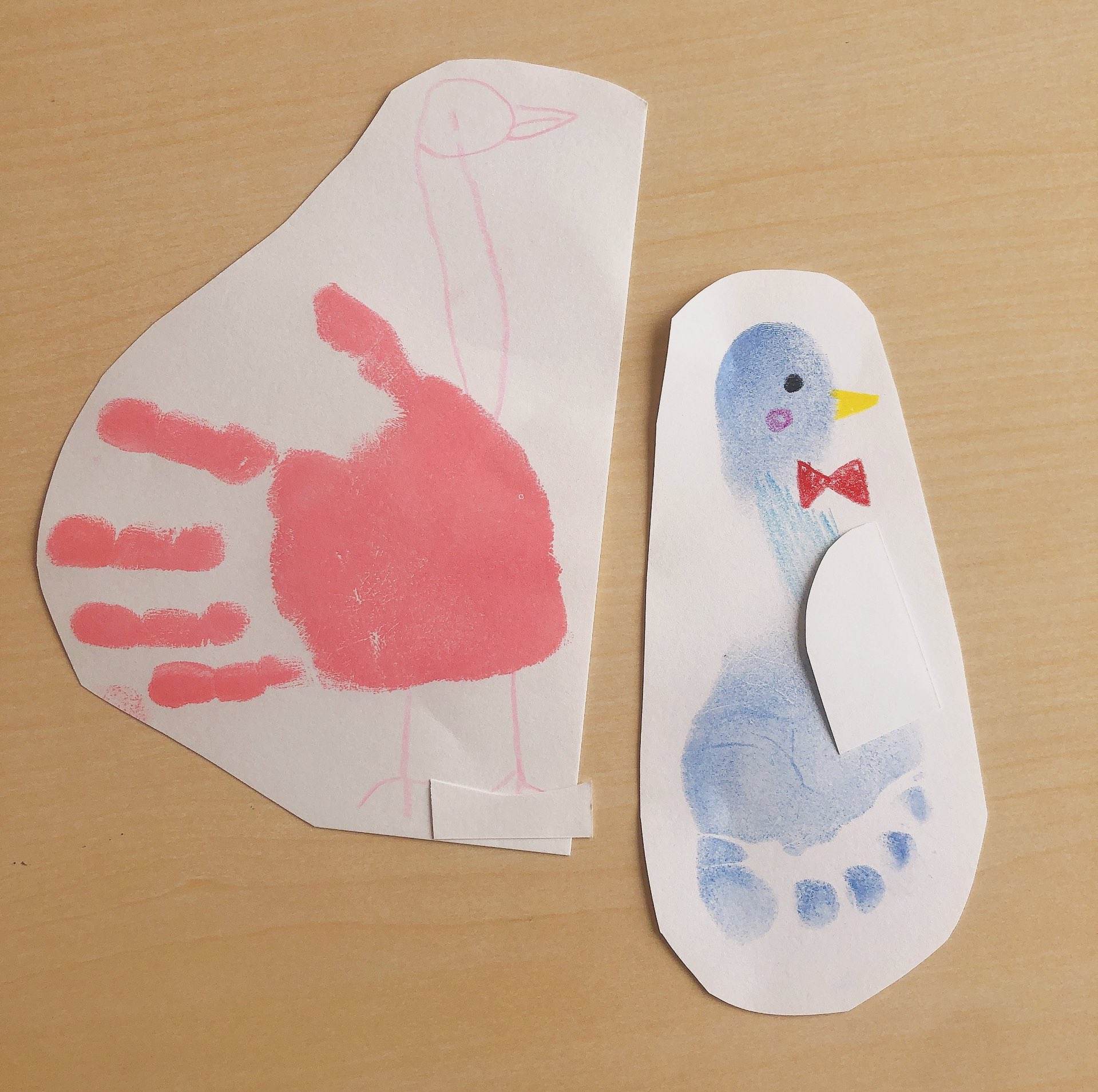 ちゃっか Shiichan3626 かわいい 毎年家族で手形アートやってるんですけど このフラミンゴ真似させてもらってもいいですか Twitter