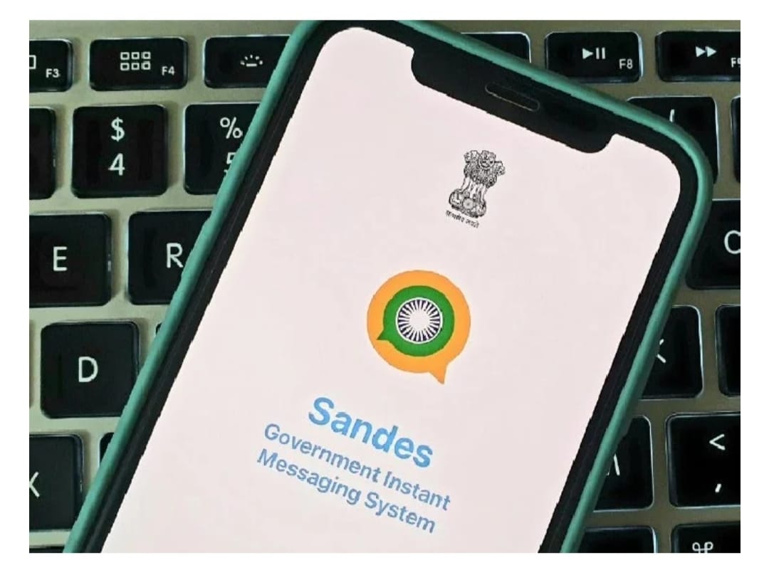 MuraliKanumuri's tweet image. What&apos;s app taken new privacy policy this modi government has taken new revolution Download this #SandesApp
For privacy and security of India people 
#DigitalIndia
#SandesApp
Sandes app link Below gims.gov.in/dash/dlink