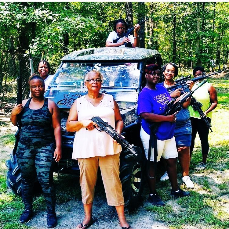 BassVicey's tweet photo. SISTERS are LOCKED and LOADED ❤️❤️ https://t.co/fP4wkI14LH