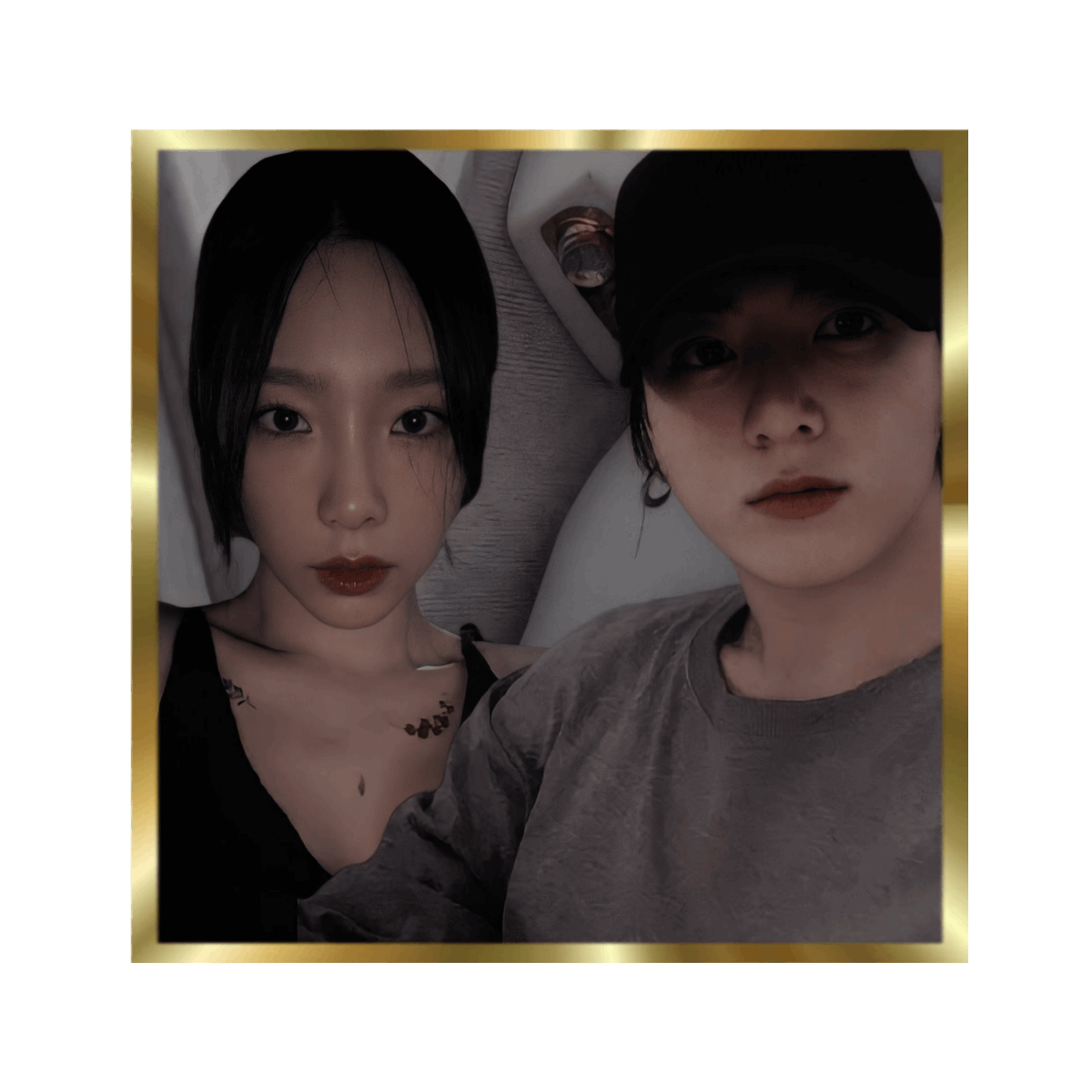 alastoriaz's tweet photo. ⠀Não importa você ser uma 𝘃𝗲𝗹𝗵𝗮
⠀⠀⠀⠀⠀  você é ℕ𝕆𝕊𝕊𝔸 𝘃𝗲𝗹𝗵𝗮 (ง'̀-'́)ง

⠀⠀⠀⠀⠀ #NiqueDay #DPRSUNDAY https://t.co/754Y01i8WT