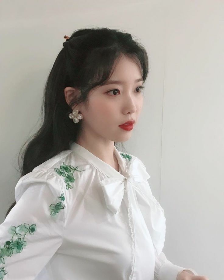 qecyyyyl ⵓ OPEN BID HEEJIN 📌 tweet media