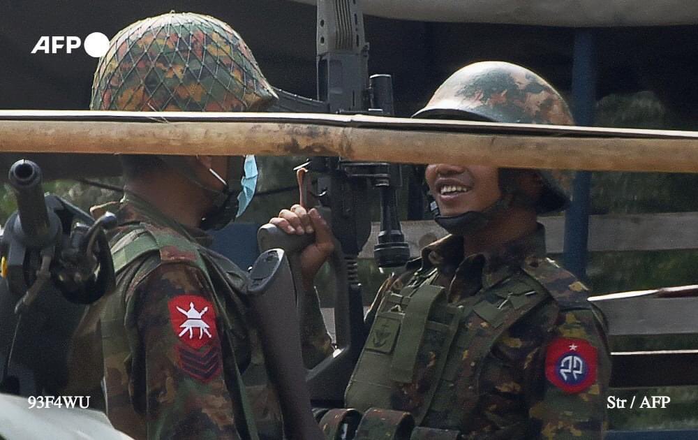 Faruquemrr's tweet photo. The same Military Unit that conducted genocide against Rohinga in 2017 is celebrating killing two civilians in Mandalay. The is the results of the world being silent after genocide against Rohingya. Military must be accountable. https://t.co/CZhSQ8Drdf