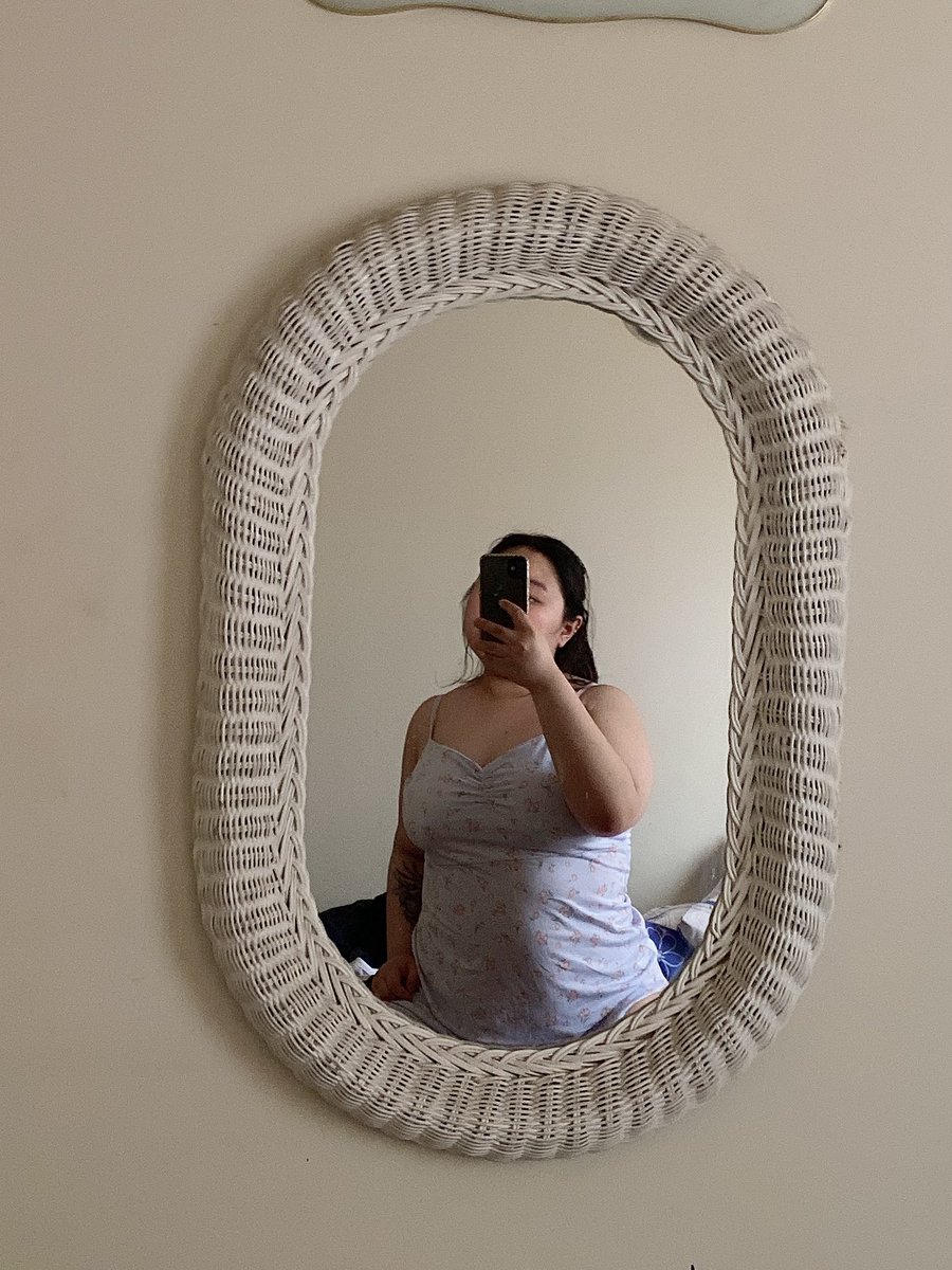 ririleebabyx's tweet photo. i just want to be railed on the regular 🥵 the feet aren’t free, okay? 😌 https://t.co/sIMTwdT5hZ