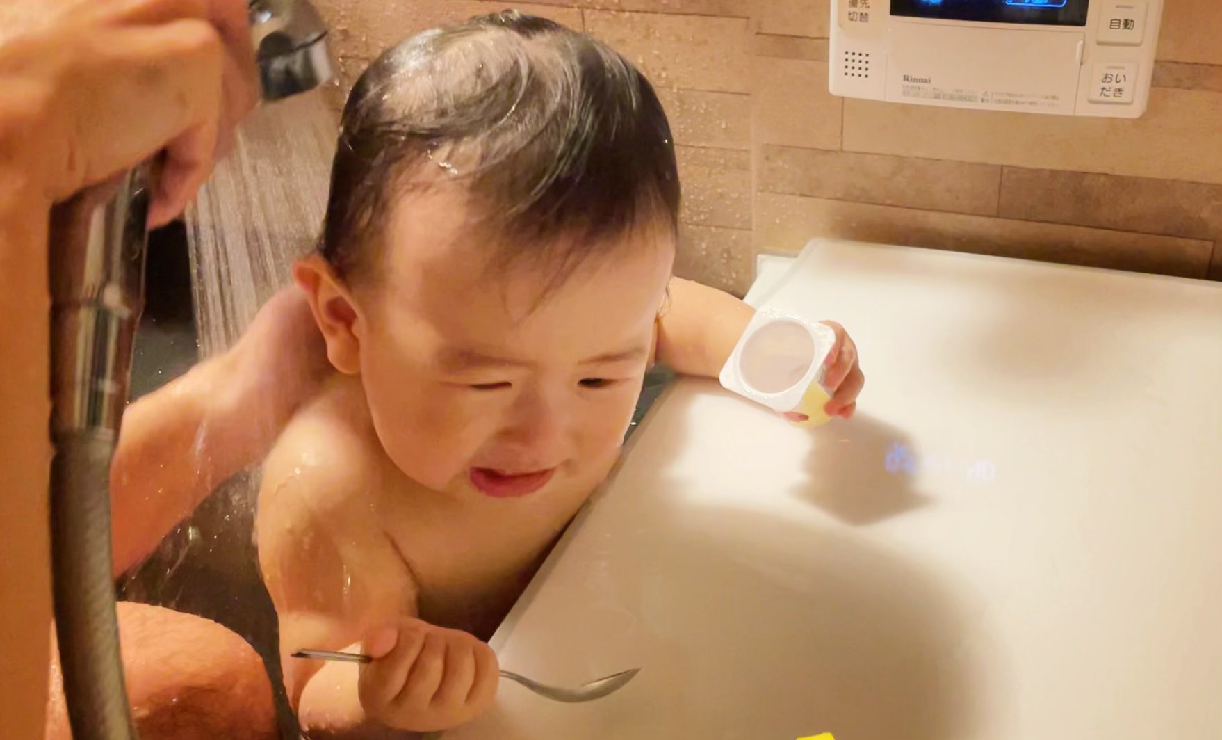 プチダノン が最高に気にいってしまった赤ちゃん 絶対に離さないないからね 話題の画像プラス プチダノン が最高に気にいってしまった赤ちゃん 絶対に離さないないからね 話題の画像プラス