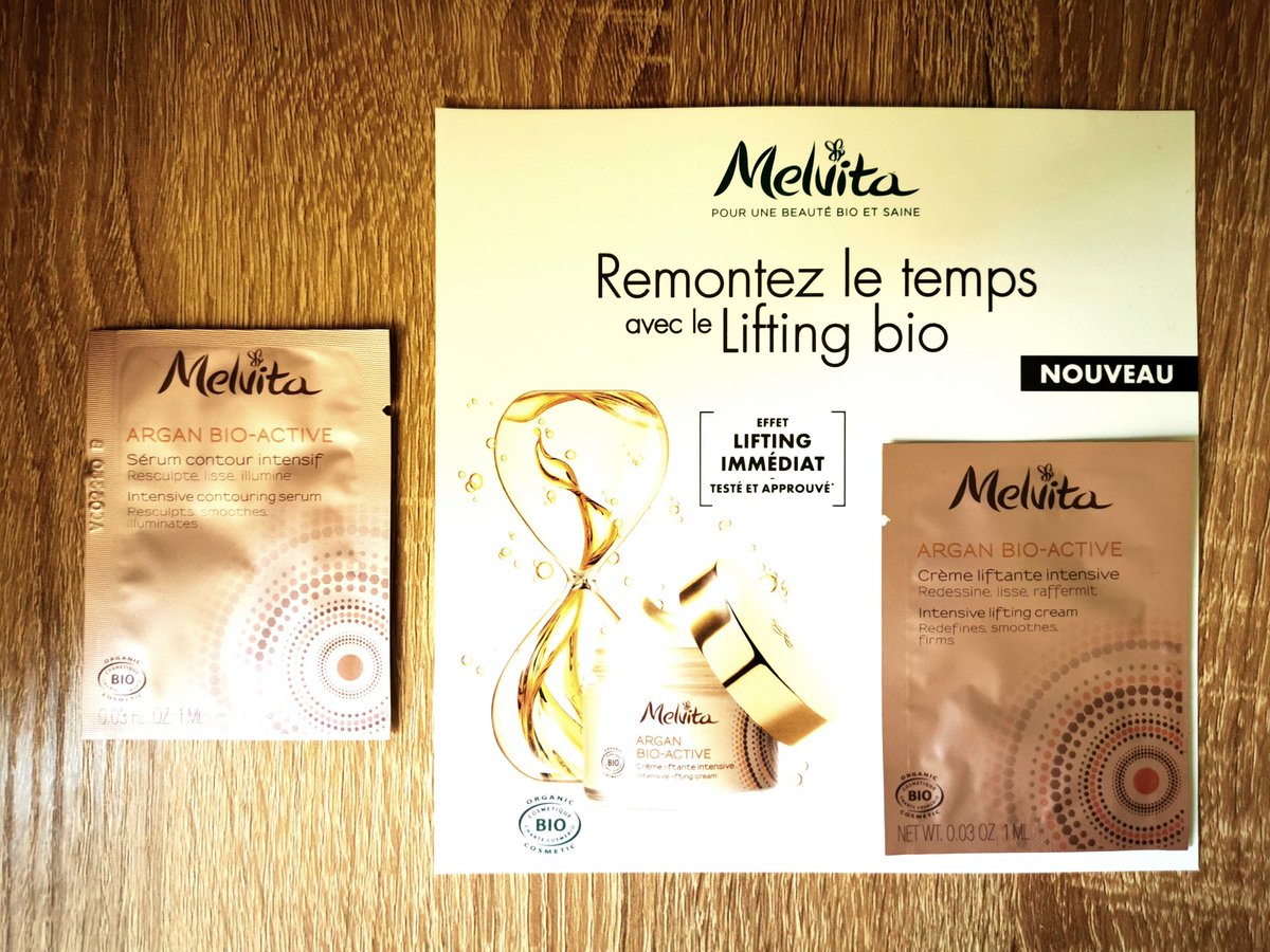 _ambassadrice's tweet photo. J'ai bien reçu mes échantillons Melvita (Un sérum contour intensif et une crème liftante Intensive). Merci #Samplicity 😍 https://t.co/R37UGJyPD5