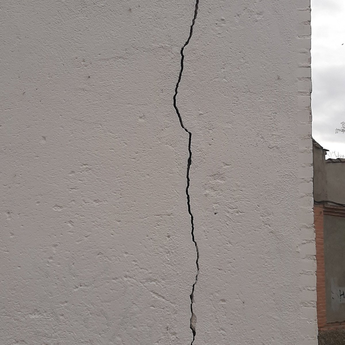 KerakollMiguelC's tweet photo. REPARACION DE GRIETAS EN MUROS Y PAREDES
Ver tabla 17
https://t.co/7Ur2Do2BSX
#terremotoGranada #terremoto #Granada #arquitecto #arquitectotecnico #aparejador #grieta #fisura #patrimonio #alhambra #Geocalce #Atarfe #Albolote #CullarVega #kerakoll #SantaFe #muros #paredes #raja https://t.co/CERo43LQnB