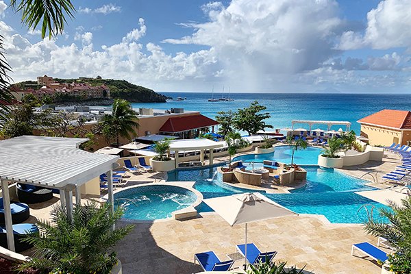 Spending the weekend by this pool is the best. 😍

Join us in paradise for less:
- 30% off room only & all-inclusive vacations
- 15% off romance packages

For pricing and availability, visit fal.cn/3dx0Y

#diviresorts #caribbean #sale #caribbeansale #romance