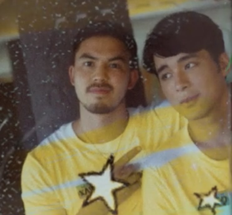 JCbestboi's tweet image. More XavMi ayuda from @Black_SheepPH 💛💙 #HelloStrangerTheMovie photobook when???