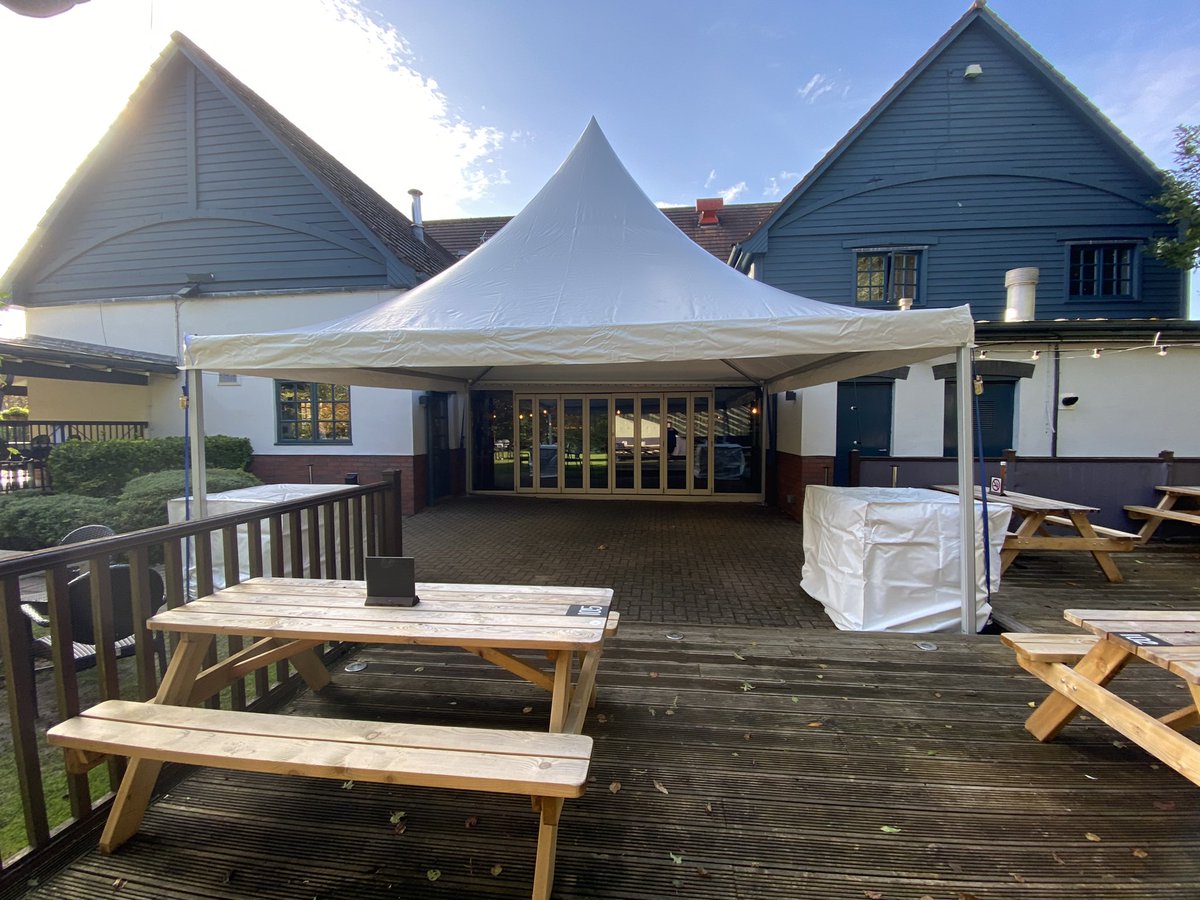 So there seems to be lots of “leaks” about what #boris will say on Monday ... but I think it’s safe to assume that it’s going to be a gradual Easing which probably means #ruleofsix #outdoormeets . But at least the weather is better now, moving toward the summer.