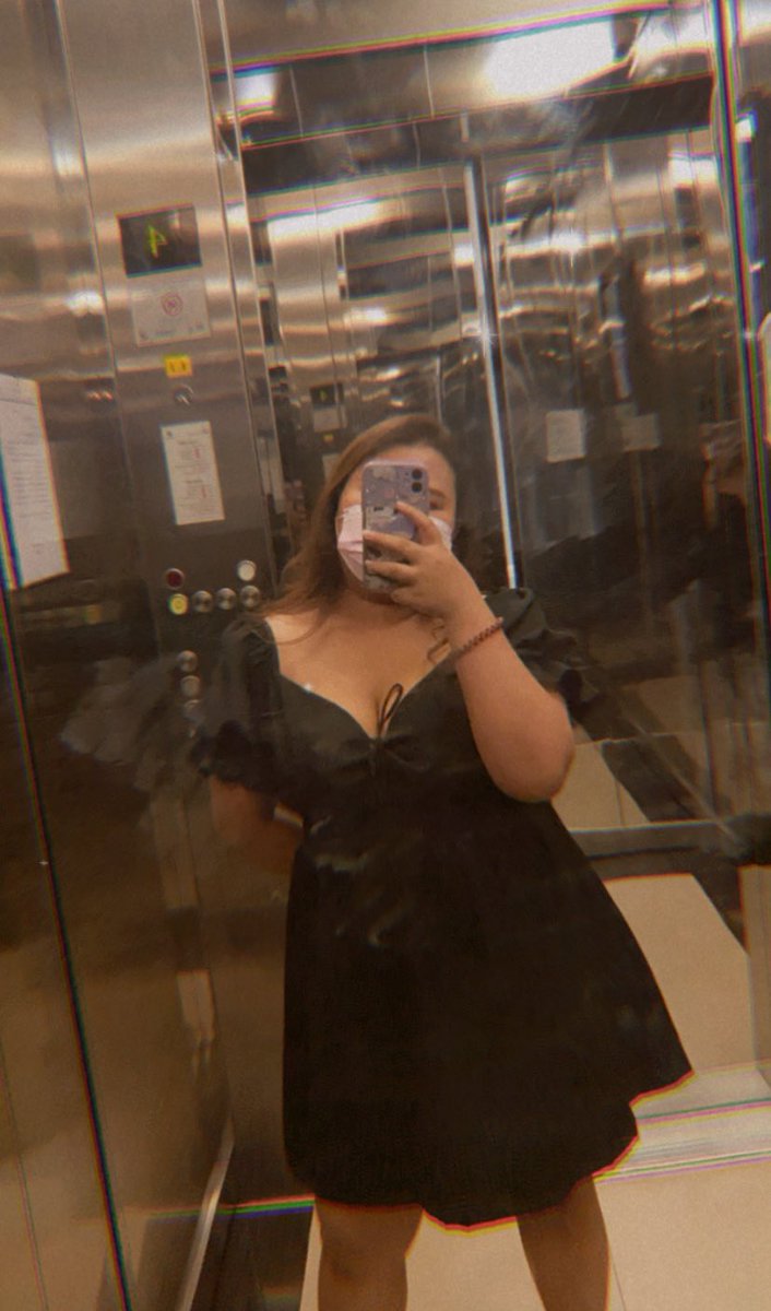 อย่าหาพูดบูลลี่คนอื่นเรื่องอ้วน คนเสียความมั่นใจและเสียอารมณ์ด้วย คือบางทีคนเราไม่มั่นใจในตัวเองแล้ว1 ด้วยbeauty standardของสังคมอะ พอวันนึงฮึ้ดละอยากแต่ง ลุกขึ้นมาแต่งแต่มีคนว่าอะ พังหมดความมั่นใจฉัน กว่าจะสร้างได้🥺 แต่จริงๆมันเป็นเรื่องของมารยาทด้วยนะ 555555555555