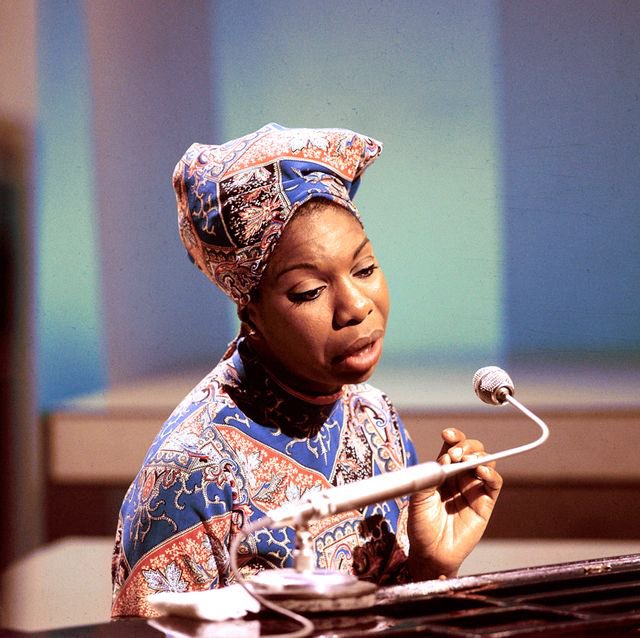 MoorInformation's tweet photo. February 21, 1933 — The iconic singer, and activist Nina Simone was born. https://t.co/wAIJEWWS8q