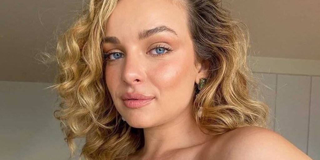 In case you didn't realise, #AbbieChatfield is waaaay more than just an ex-Bachie star or #ImACelebAU winner. Get to know the Aussie gal behind the drama here: tinyurl.com/1dgu8ejr