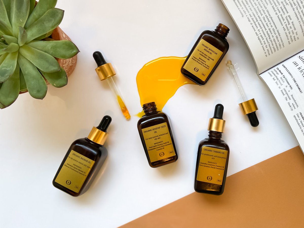 CoriumSkincare's tweet image. SPOT PRIZE GIVEAWAY:

Pick a box, mabhebeza. Pick a box! RT this tweet with your favourite frame and hashtag #CoriumGiveaway.

We are giving away 3 x R600 online store vouchers. The competition is open for 1 day only and will close tomorrow at 12h00. Good luck!