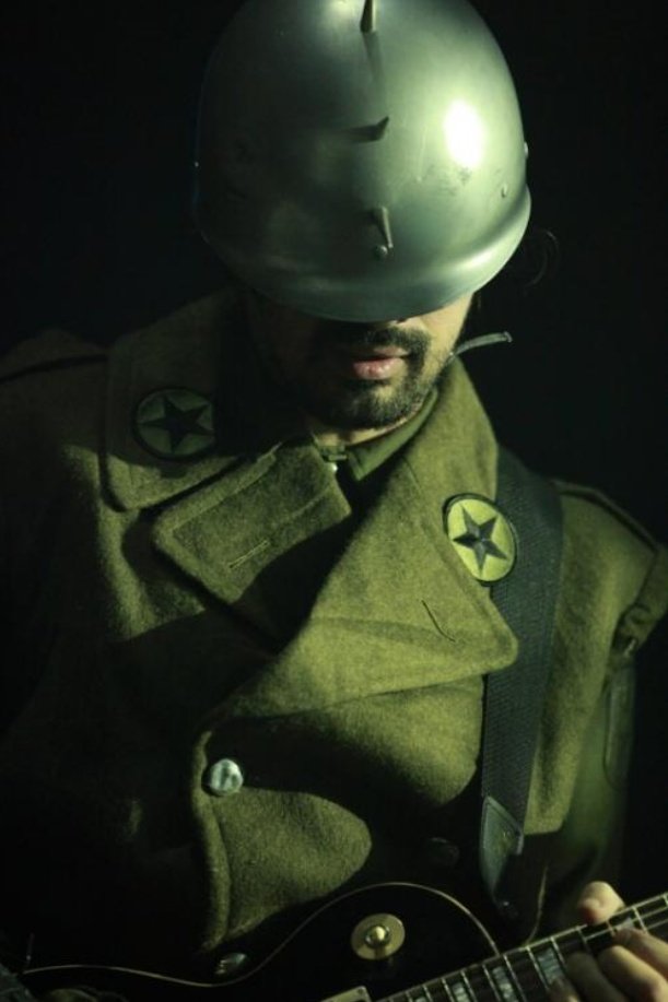 1998_echelon's tweet photo. Today in Mars History: Feb. 21, 2010 - CIA, Cardiff, Wales. ITW Day 3. #TomoMilicevic #IntotheWildTour #ITW #30SecondstoMars @tomofromearth @30SECONDSTOMARS https://t.co/gg9q1jTMjL
