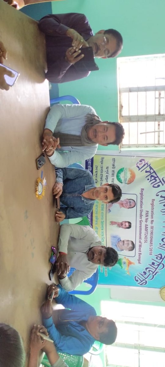 MdHossainAITC's tweet photo. বাংলার মানবিক মুখ্যমন্ত্রী অগ্নিকন্যা মমতা ব্যাণার্জীর হাত শক্ত করতে,, মুরারই 2 নং ব্লক তৃণমূল কংগ্রেসের বিধানসভা ভিত্তিক #GRASS_ROOTS কমিটির মিটিং, সোশ্যাল মিডিয়া কে মজবুত করতে,, উপস্থিত ছিলেন
মুরারই 2 নং ব্লক সভাপতি #আফতাবুদ্দিন_মল্লিক_মহাশয়সহ GRASS-ROOT এর নেতৃত্ববৃন্দ https://t.co/jIjDu8dJLO