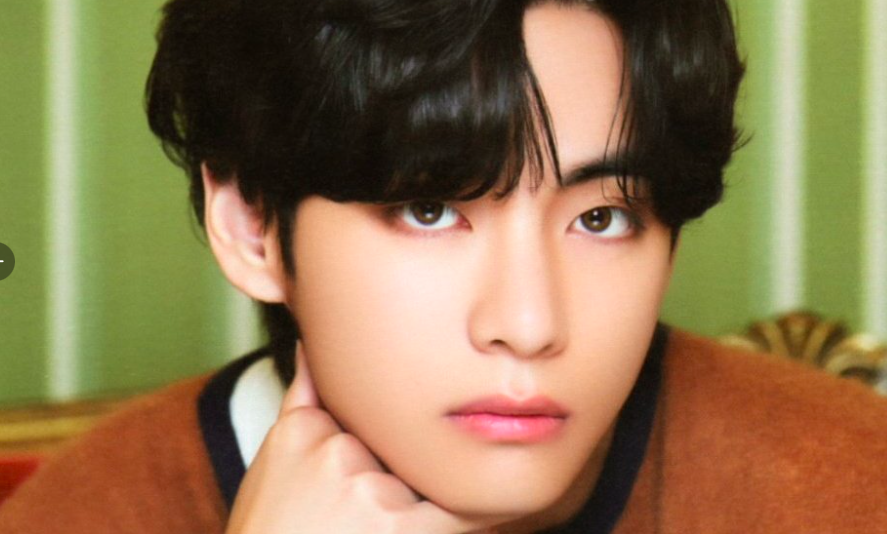 armjoovy's tweet photo. this face and soul of #mytae #taehyung is light of my every day. #BTS https://t.co/qWDwcDQWv3