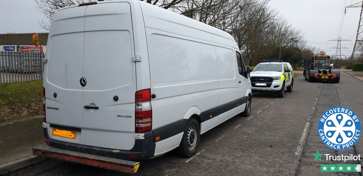 Suspect stolen van containing our customers stolen 1 ton hi tip dumper recovered v quickly thanks to Pc Shane Phillips <a href="/HantsPolRural/">HantsPolRural</a> and Pc Vince Lane <a href="/NaVCIS_UK/">NaVCIS</a> Find out more at cantrack.com 
#protectwhatsimportant”#partnershipworking